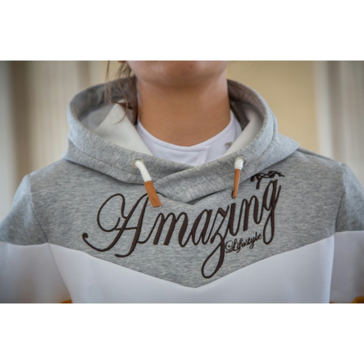 Sweat penelope artemis