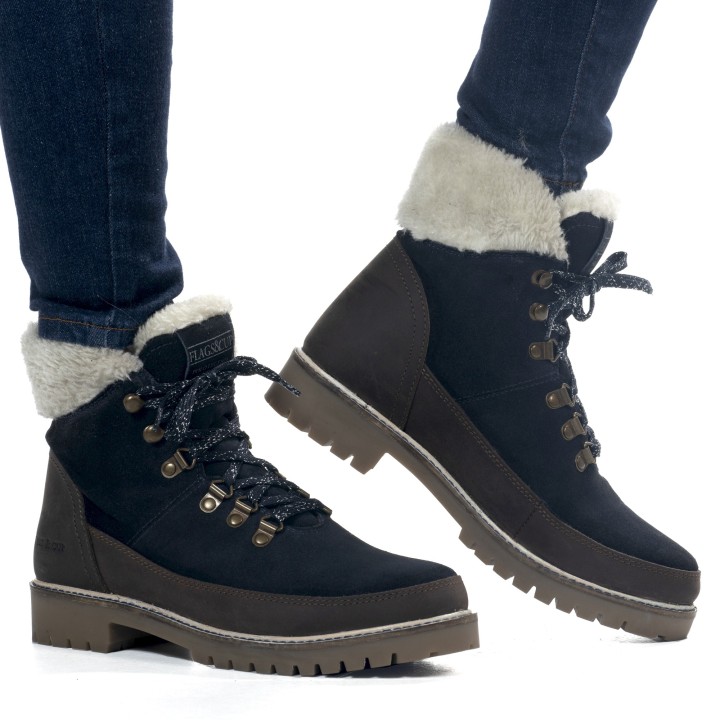 Boots flag and cup berga