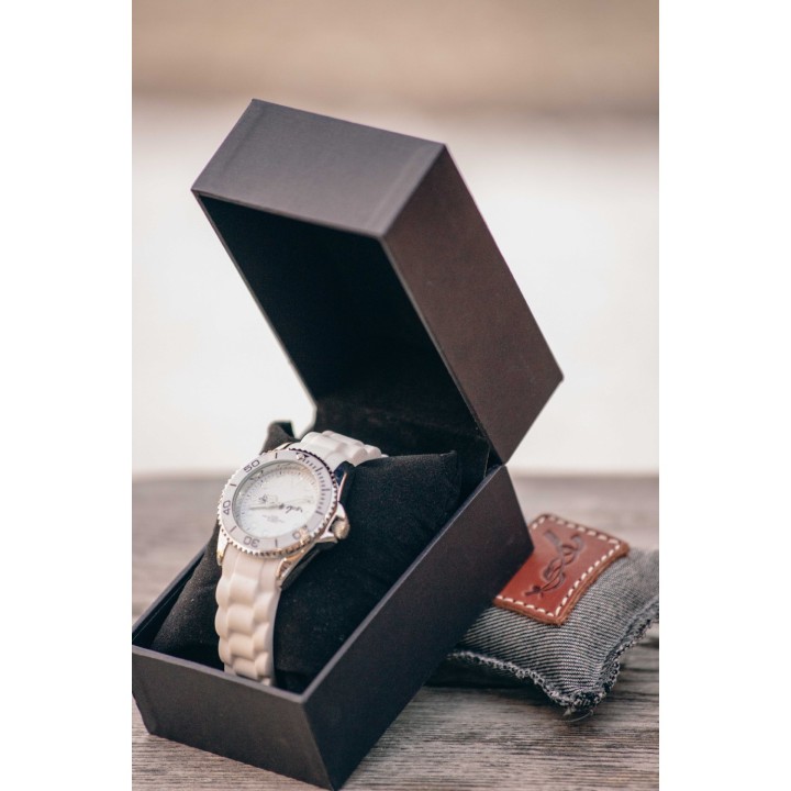 Montre penelope sara blanc